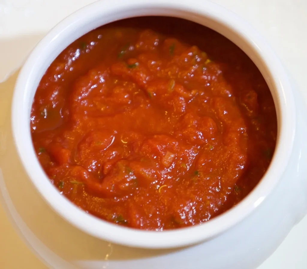 Mojo Rojo: Más picante que una discusión con tu suegra 3 Salsa de Mojo rojo