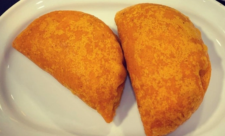 Empanadas de Carne: El Antojo Colombiano que Debería Tener Pasaporte 3 Empanadas de carne